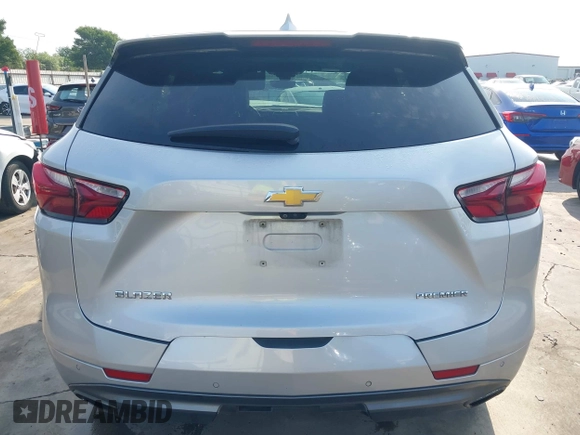 2020 Chevrolet Blazer Premier with VIN 3GNKBFRS5LS633852, listed as a IAAI auction lot 42373114 with 70,914 mi miles and . Bid and sale history available at DreamBid. Image 16.