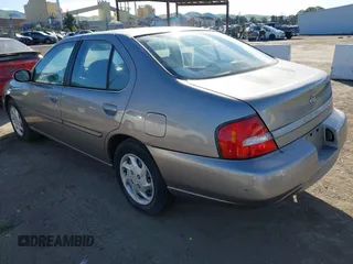 2001 Nissan Altima GXE with VIN 1N4DL01D21C163572, listed as a IAAI auction lot 41616201 with 92,863 mi miles. Bid and sale history available at carsss.com. Image 3.