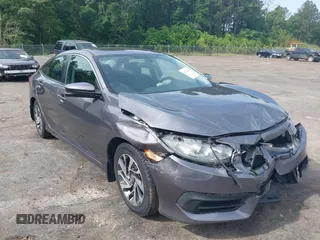 2018 Honda Civic EX с VIN 19XFC2F70JE025734, выставлен на аукционе IAAI как лот 42265405 с пробегом 69 835 миль миль и . История ставок и продаж доступна на DreamBid. Изображение 1.