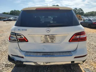 2015 Mercedes-Benz M 350 with VIN 4JGDA5JB6FA617820, listed as a Copart auction lot 57787965 with 135,285 mi miles and Salvage title. Bid and sale history available at DreamBid. Image 6.