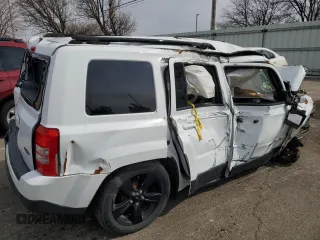 2015 Jeep Patriot Altitude Edition with VIN 1C4NJPBA7FD192164, listed as a Copart auction lot 47344945 with 0 mi miles and Salvage Title. Bid and sale history available at carsss.com. Image 3.