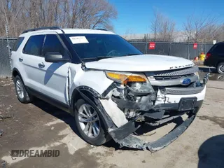 2013 Ford Explorer with VIN 1FM5K7B88DGB47476, listed as a IAAI auction lot 41664427 with 162,436 mi miles and . Bid and sale history available at carsss.com. Image 1.