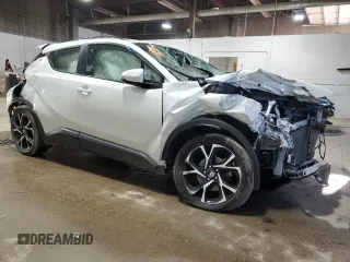 2021 Toyota C-HR LE z VIN NMTKHMBX2MR140040, wystawiony jako Copart lot #50598335 z przebiegiem Nie podano mil oraz Szkoda całkowita • Salvage title. Historia ofert i sprzedaży dostępna na DreamBid. Obrazek 4.