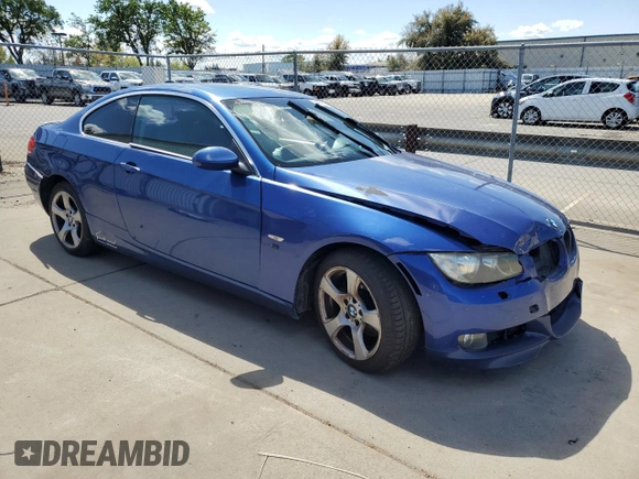 2009 BMW 3 Series 328i xDrive with VIN WBAWV53529P079785, listed as a Copart auction lot 51698265 with 135,725 mi miles and Salvage Title. Bid and sale history available at carsss.com. Image 4.