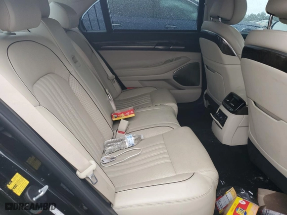 2018 Genesis G90 3.3T Premium with VIN KMHG34JA4JU046831, listed as a Copart auction lot 71627693 with 38,207 mi miles. Bid and sale history available at carsss.com. Image 10.