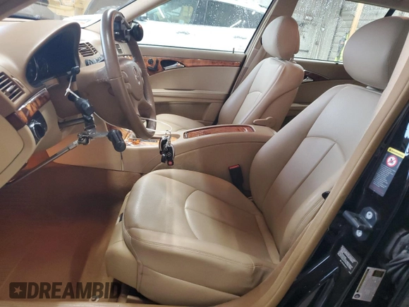 2009 Mercedes-Benz E 350 with VIN WDBUH87X29B413291, listed as a Copart auction lot 82112004 with 203,358 mi miles and Salvage Title. Bid and sale history available at DreamBid. Image 7.