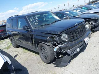 2017 Jeep Patriot Sport with VIN 1C4NJPBA7HD202582, listed as a IAAI auction lot 41869926 with 78,538 mi miles. Bid and sale history available at carsss.com. Image 1.