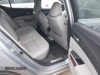 2016 Acura TLX Technology z VIN 19UUB1F59GA004672, wystawiony jako IAAI lot #41610950 z przebiegiem 198 719 mil mil oraz . Historia ofert i sprzedaży dostępna na DreamBid. Obrazek 8.