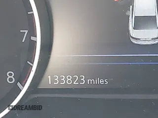 2016 Nissan Maxima SL z VIN 1N4AA6AP8GC413489, wystawiony jako IAAI lot #41899453 z przebiegiem 133 823 mil mil oraz . Historia ofert i sprzedaży dostępna na DreamBid. Obrazek 15.