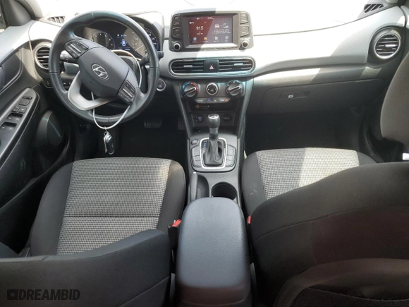 2021 Hyundai Kona SEL with VIN KM8K22AA2MU608098, listed as a Copart auction lot 51352065 with 25,804 mi miles and Non Repairable. Bid and sale history available at carsss.com. Image 8.