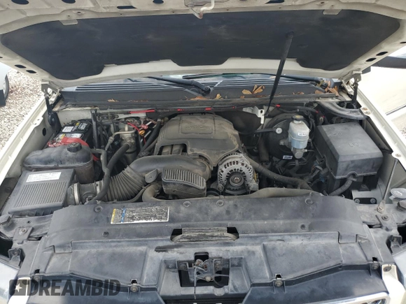 2008 Chevrolet Suburban Commercial with VIN 1GNFC16078R213234, listed as a Copart auction lot 64295744 with 154,391 mi miles and Non Repairable. Bid and sale history available at carsss.com. Image 12.