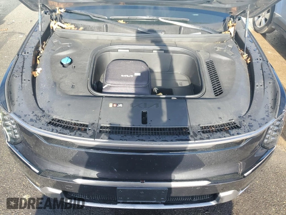 2024 Kia EV9 Land z VIN KNDADFS54R6035204, wystawiony jako Copart lot #84084644 z przebiegiem 14 352 mil mil oraz Szkoda całkowita • Salvage title. Historia ofert i sprzedaży dostępna na DreamBid. Obrazek 12.