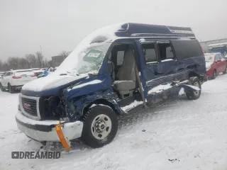 2003 GMC Savana Commercial C6Y with VIN 1GDHG39U131226371, listed as a Copart auction lot 44117455 with 125,671 mi miles and Salvage Title. Bid and sale history available at carsss.com. Image 1.