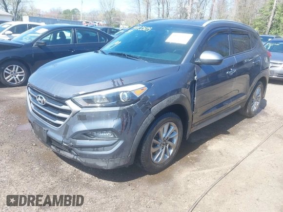 2017 Hyundai Tucson SE with VIN KM8J3CA46HU550818, listed as a IAAI auction lot 41935135 with 90,982 mi miles. Bid and sale history available at carsss.com. Image 17.