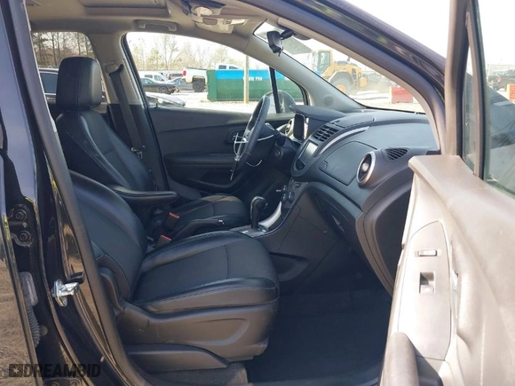 2016 Chevrolet Trax LT with VIN KL7CJLSBXGB545872, listed as a IAAI auction lot 41748134 with 80,661 mi miles. Bid and sale history available at carsss.com. Image 5.
