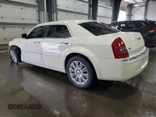 2006 Chrysler 300 C with VIN 2C3LK63H46H493296, listed as a Copart auction lot 49265215 with 71,511 mi miles and Salvage Title. Bid and sale history available at carsss.com. Image 2.