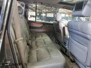 2006 Lexus LX 470 with VIN JTJHT00W964017117, listed as a Copart auction lot 61019524 with 207,767 mi miles and Salvage Title. Bid and sale history available at carsss.com. Image 12.