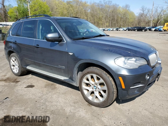 2013 BMW X5 xDrive35i with VIN 5UXZV4C57D0G54931, listed as a Copart auction lot 54231615 with 185,246 mi miles and Salvage Title. Bid and sale history available at carsss.com. Image 4.