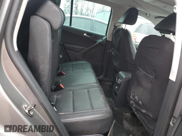 2010 Volkswagen Tiguan SEL with VIN WVGBV7AX6AW514766, listed as a Copart auction lot 45982075 with Not Provided miles and Clean Title. Bid and sale history available at DreamBid. Image 11.