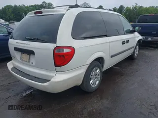 2005 Dodge Caravan SE z VIN 1D4GP24R75B123498, wystawiony jako IAAI lot #42356477 z przebiegiem 232 867 mil mil oraz . Historia ofert i sprzedaży dostępna na DreamBid. Obrazek 4.
