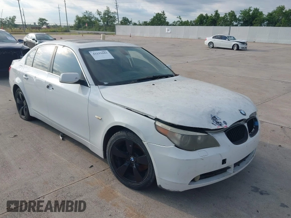 2006 BMW 5 Series 530i with VIN WBANE73526CM33895, listed as a IAAI auction lot 42192681 with 172,289 mi miles and . Bid and sale history available at carsss.com. Image 1.