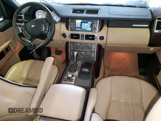 2010 Land Rover Range Rover HSE Lux with VIN SALMF1D41AA324694, listed as a Copart auction lot 71412224 with 180,984 mi miles and Clean title. Bid and sale history available at DreamBid. Image 8.