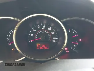 2011 Kia Sorento LX with VIN 5XYKTCA1XBG026949, listed as a IAAI auction lot 42398917 with 185,193 mi miles and . Bid and sale history available at DreamBid. Image 7.