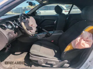 2014 Ford Mustang V6 with VIN 1ZVBP8EM7E5299993, listed as a Copart auction lot 50263105 with 127,889 mi miles and Salvage title. Bid and sale history available at DreamBid. Image 7.