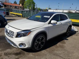 2019 Mercedes-Benz GLA 250 z VIN WDCTG4GB8KJ549895, wystawiony jako Copart lot #56713455 z przebiegiem 29 490 mil mil oraz Szkody całkowita. Historia ofert i sprzedaży dostępna na DreamBid. Obrazek 1.