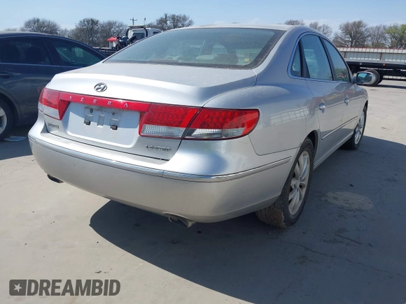 2006 Hyundai Azera SE with VIN KMHFC46FX6A107141, listed as a IAAI auction lot 41793111 with 124,137 mi miles and . Bid and sale history available at DreamBid. Image 4.