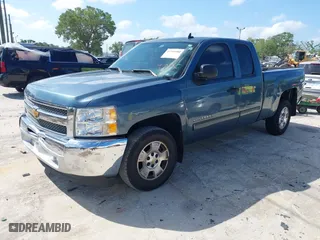 2013 Chevrolet Silverado 1500 LT with VIN 1GCRCSE08DZ117684, listed as a IAAI auction lot 41940484 with 192,374 mi miles. Bid and sale history available at carsss.com. Image 19.