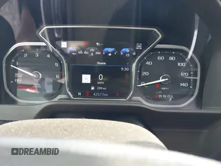 2020 GMC Sierra 1500 Denali z VIN 1GTU9FEL8LZ203683, wystawiony jako IAAI lot #42225894 z przebiegiem 42 577 mil mil oraz . Historia ofert i sprzedaży dostępna na DreamBid. Obrazek 7.
