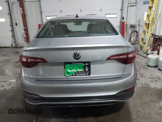2024 Volkswagen Jetta S with VIN 3VW5M7BU4RM010489, listed as a IAAI auction lot 37960339 with 5,107 mi miles and . Bid and sale history available at DreamBid. Image 16.