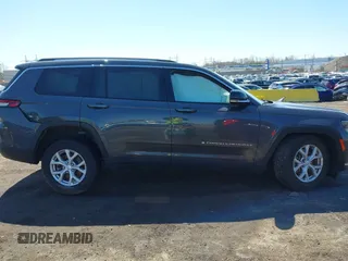 2023 Jeep Grand Cherokee Limited z VIN 1C4RJKBG5P8875998, wystawiony jako IAAI lot #41975707 z przebiegiem 12 532 mil mil oraz . Historia ofert i sprzedaży dostępna na DreamBid. Obrazek 14.