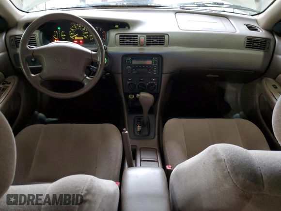 2000 Toyota Camry CE with VIN 4T1BG22K0YU961745, listed as a Copart auction lot 47946965 with 245,475 mi miles and Salvage Title. Bid and sale history available at carsss.com. Image 8.