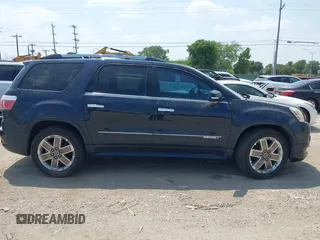 2012 GMC Acadia Denali z VIN 1GKKVTED5CJ274790, wystawiony jako IAAI lot #42331458 z przebiegiem 111 842 mil mil oraz . Historia ofert i sprzedaży dostępna na DreamBid. Obrazek 13.