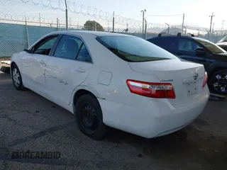 2009 Toyota Camry with VIN 4T4BE46K39R064079, listed as a IAAI auction lot 41950516 with 185,884 mi miles. Bid and sale history available at carsss.com. Image 3.
