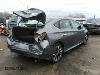 2019 Nissan Sentra S z VIN 3N1AB7AP9KY344795, wystawiony jako IAAI lot #35662494 z przebiegiem 89 521 mil mil oraz . Historia ofert i sprzedaży dostępna na DreamBid. Obrazek 4.