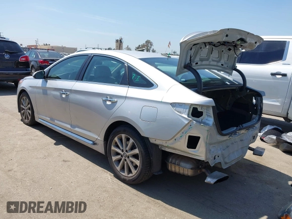 2016 Hyundai Sonata Sport with VIN 5NPE34AFXGH342933, listed as a IAAI auction lot 41956730 with 30,093 mi miles and . Bid and sale history available at DreamBid. Image 3.
