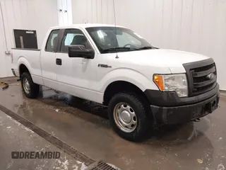 2014 Ford F-150 XL с VIN 1FTEX1EM9EKG35815, выставлен на аукционе IAAI как лот 42193682 с пробегом 267 087 миль миль и . История ставок и продаж доступна на DreamBid. Изображение 1.