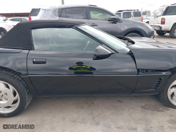 1995 Chevrolet Corvette with VIN 1G1YY32P7S5116530, listed as a IAAI auction lot 41284231 with 81,391 mi miles. Bid and sale history available at carsss.com. Image 13.