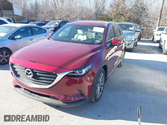 2023 Mazda CX-9 Signature z VIN JM3TCBEY2P0645006, wystawiony jako IAAI lot #41400854 z przebiegiem 19 897 mil mil oraz . Historia ofert i sprzedaży dostępna na DreamBid. Obrazek 17.