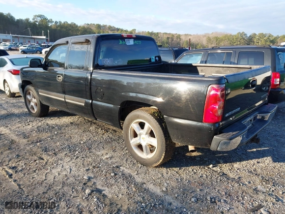 2003 Chevrolet Silverado 1500 LT with VIN 2GCEC19T431310015, listed as a IAAI auction lot 41232621 with 157,403 mi miles. Bid and sale history available at carsss.com. Image 3.
