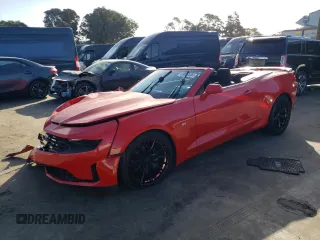2020 Chevrolet Camaro 1LT with VIN 1G1FB3DX2L0119372, listed as a Copart auction lot 69827604 with 68,572 mi miles and Salvage Title. Bid and sale history available at carsss.com. Image 1.