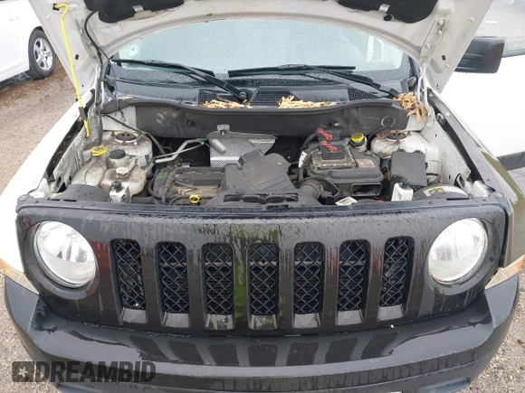 2016 Jeep Patriot Sport with VIN 1C4NJPBA0GD679272, listed as a IAAI auction lot 42368005 with 130,502 mi miles and . Bid and sale history available at DreamBid. Image 10.