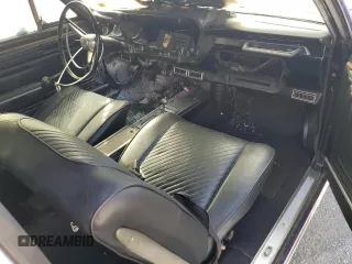 1965 Pontiac GTO z VIN 237375Z113429, wystawiony jako Copart lot #72978754 z przebiegiem Nie podano mil oraz Szkoda całkowita • Salvage title. Historia ofert i sprzedaży dostępna na DreamBid. Obrazek 8.