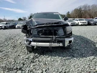 2018 Toyota Tundra 4WD SR5 with VIN 5TFDW5F1XJX705362, listed as a Copart auction lot 45887695 with 99,940 mi miles and Salvage Title. Bid and sale history available at carsss.com. Image 10.