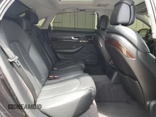 2015 Audi A8 4.0T z VIN WAU32AFD8FN001493, wystawiony jako Copart lot #57394315 z przebiegiem 120 464 mil mil oraz Szkoda całkowita • Salvage title. Historia ofert i sprzedaży dostępna na DreamBid. Obrazek 10.