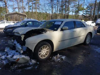 2009 Chrysler 300 Touring with VIN 2C3KA53V99H621745, listed as a IAAI auction lot 41604655 with 115,004 mi miles. Bid and sale history available at carsss.com. Image 2.