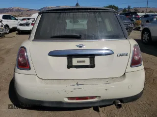 2013 MINI Hardtop with VIN WMWSU3C56DT688738, listed as a Copart auction lot 76593004 with 107,253 mi miles and Clean Title. Bid and sale history available at DreamBid. Image 6.